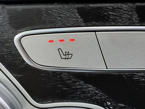 Used 2015 Mercedes-Benz C 300 4MATIC Sedan image 44