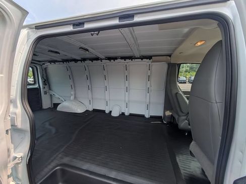 New 2026 GMC Savana 3500 Extended w/ Driver Convenience Package RWD image 27