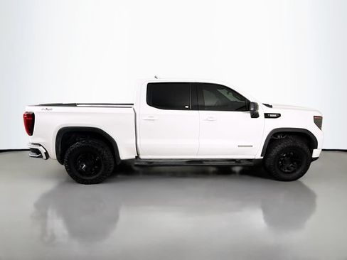 Used 2023 GMC Sierra 1500 Elevation w/ LPO, Elevation Black Package AWD/4WD image 9