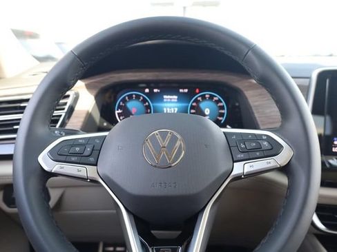 New 2026 Volkswagen Atlas SEL Premium R-Line AWD/4WD image 11