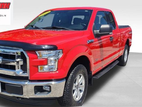 Used 2015 Ford F150 XLT w/ Equipment Group 301A Mid AWD/4WD image 5