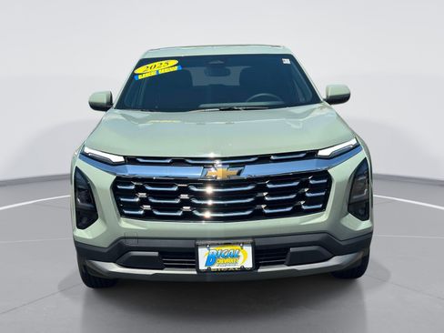 Certified 2025 Chevrolet Equinox LT w/ Safety and Technology Package AWD/4WD image 2