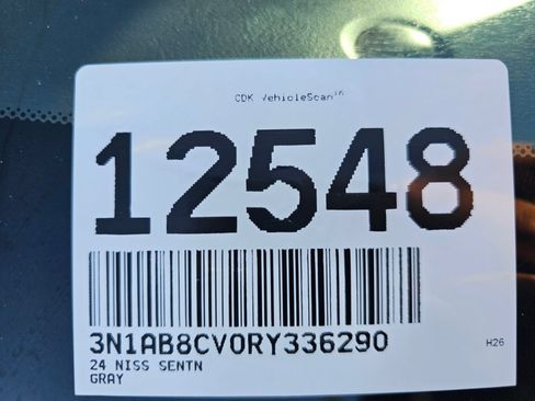 Used 2024 Nissan Sentra SV FWD image 10
