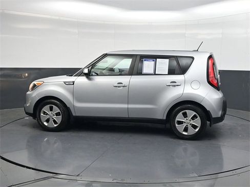 Used 2016 Kia Soul image 7