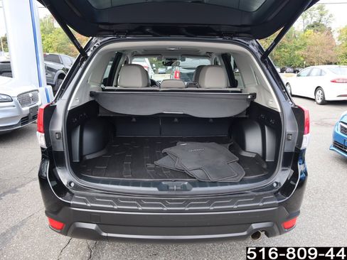 Used 2021 Subaru Forester Limited image 28