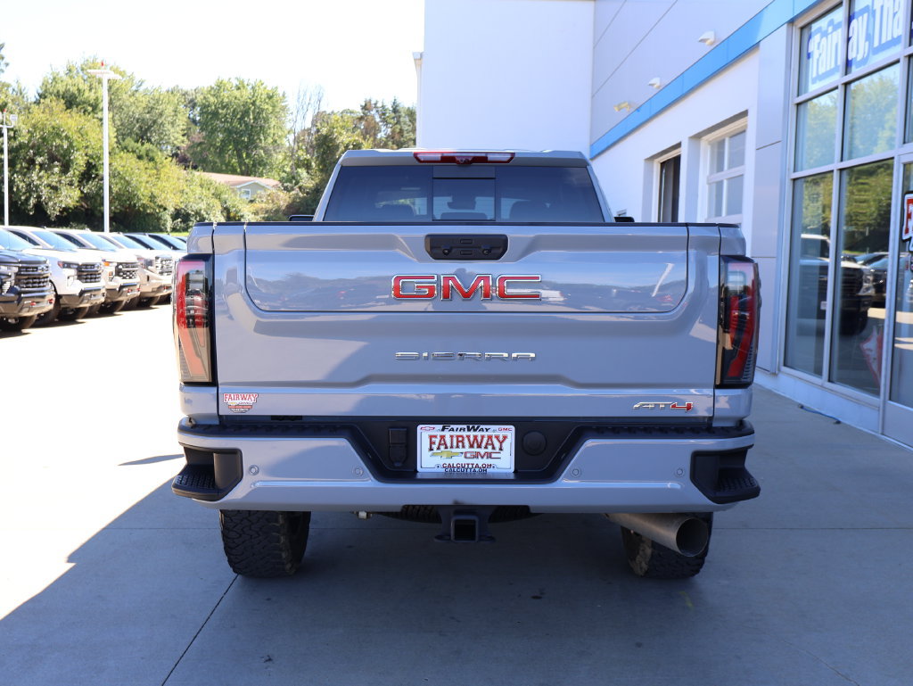 Certified 2025 GMC Sierra 3500 AT4 w/ AT4 Premium Plus Package AWD/4WD image 9