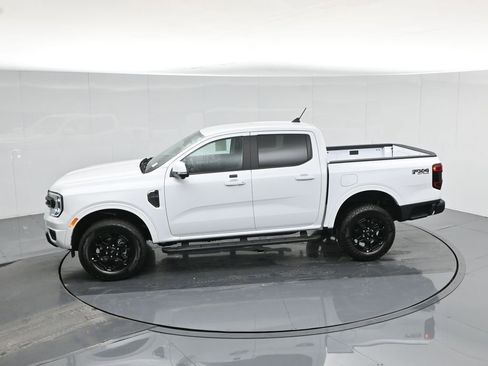 New 2025 Ford Ranger Lariat w/ FX4 Off-Road Package image 43