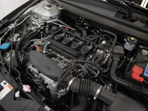 Used 2024 Honda Accord EX image 10