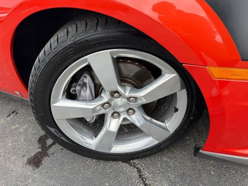 Used 2010 Chevrolet Camaro SS w/ LPO, Ground Effects Package RWD image 48