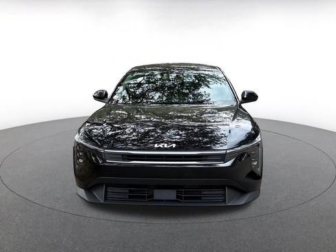 Used 2025 Kia K4 FWD image 2