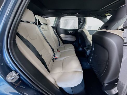 New 2026 Volvo XC60 B5 Plus AWD/4WD image 27