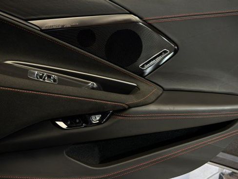 Used 2024 Chevrolet Corvette Stingray Premium Cpe w/ Z51 Performance Package RWD image 12