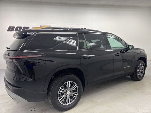 Used 2026 Chevrolet Traverse LT AWD/4WD image 5