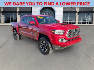Used 2023 Toyota Tacoma TRD Sport video 1