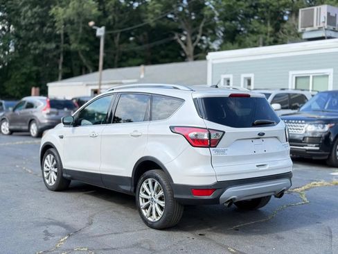 Used 2017 Ford Escape Titanium AWD/4WD image 5