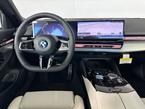 New 2026 BMW 530i w/ M Sport Package image 4