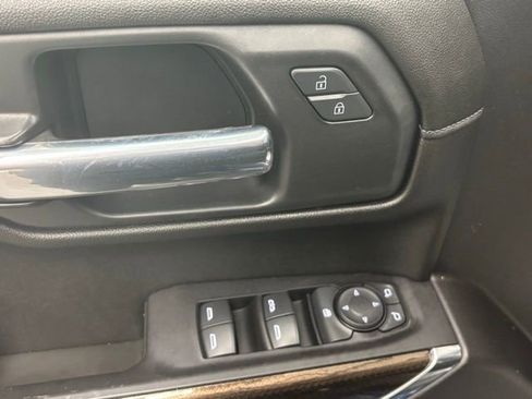 Used 2021 Chevrolet Silverado 1500 RST AWD/4WD image 16