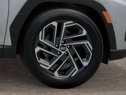 New 2025 Hyundai Tucson Limited image 8
