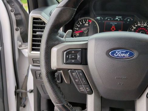 Used 2018 Ford F150 Raptor w/ Equipment Group 802A Luxury AWD/4WD image 16
