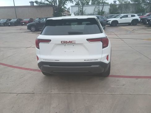 Used 2025 GMC Terrain Elevation image 10