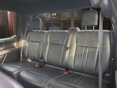 Certified 2018 Ford F150 XLT w/ Equipment Group 302A Luxury image 12