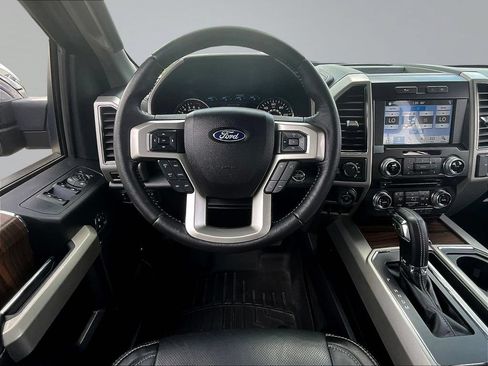 Used 2017 Ford F150 Lariat w/ Equipment Group 501A Mid AWD/4WD image 11