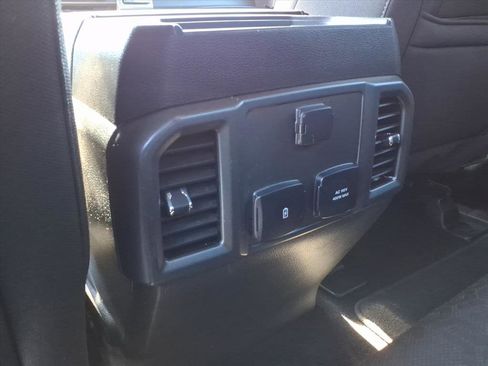 Used 2018 Ford F150 XLT w/ Equipment Group 302A Luxury image 34