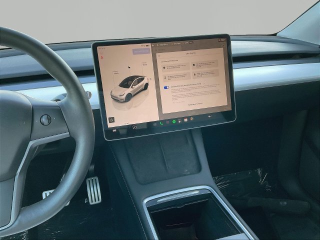 Used 2023 Tesla Model Y Performance AWD/4WD image 11