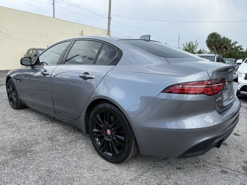 Used 2020 Jaguar XE S RWD image 4