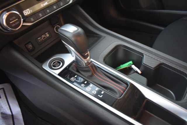 Used 2024 Nissan Sentra SR FWD image 26