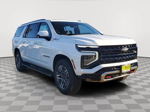 New 2026 Chevrolet Suburban Z71 w/ Z71 Off-Road Package image 2