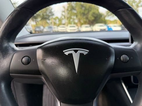 Used 2018 Tesla Model 3 Long Range image 22
