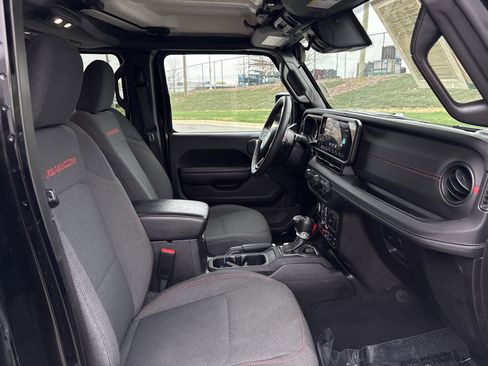 Certified 2024 Jeep Wrangler Unlimited Rubicon image 23