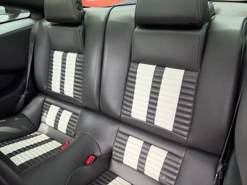 Used 2014 Ford Mustang Shelby GT500 w/ Equipment Group 821A RWD image 8