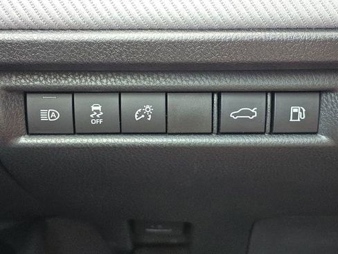 Certified 2025 Toyota Camry SE image 14