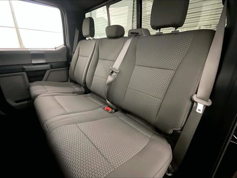 Used 2018 Ford F150 XLT w/ Equipment Group 302A Luxury image 25