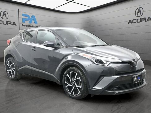 Used 2019 Toyota C-HR XLE image 26