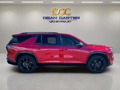 Used 2024 Chevrolet Traverse RS w/ LPO, Floor Liner Package image 11