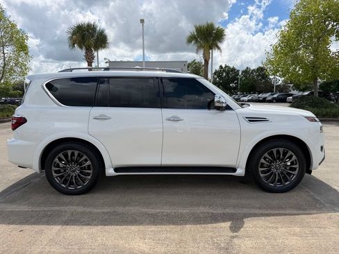 Used 2023 Nissan Armada Platinum w/ Captain's Chairs Package AWD/4WD image 6