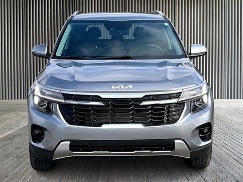 Used 2024 Kia Seltos S image 3