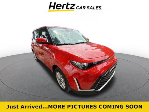 Used 2025 Kia Soul LX w/ LX Technology Package image 1