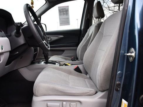 Used 2019 Honda Pilot EX image 12