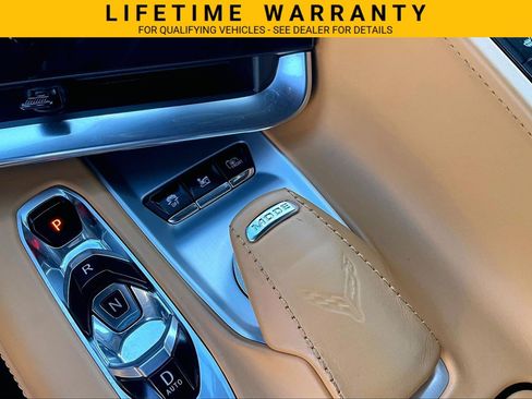 Used 2021 Chevrolet Corvette Stingray Premium Cpe w/ Z51 Performance Package RWD image 26
