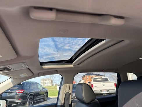 Certified 2024 Honda CR-V EX-L image 31