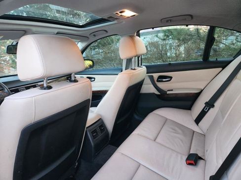 Used 2011 BMW 328i xDrive Sedan image 26