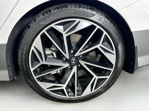 Used 2024 Hyundai Ioniq 6 SEL AWD/4WD image 11