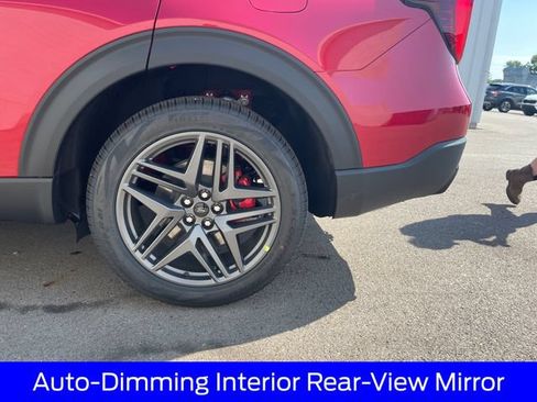 New 2026 Ford Explorer ST-Line w/ ST-Line Street Pack AWD/4WD image 44