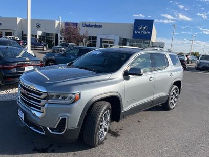 Used 2023 GMC Acadia SLT