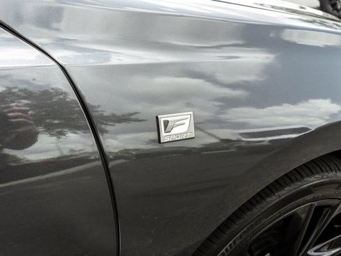 Used 2022 Lexus ES 300h F Sport w/ Accessory Package 2 FWD image 4