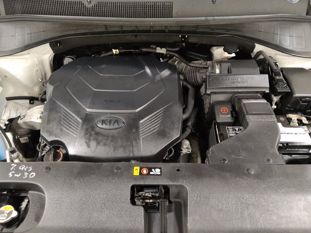 Used 2019 Kia Sorento AWD V6 image 30